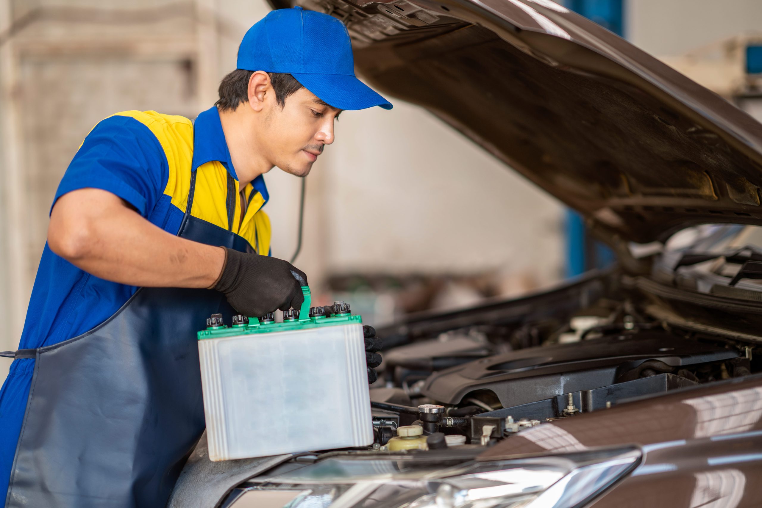 Como escolher a bateria automotiva certa para o seu carro
